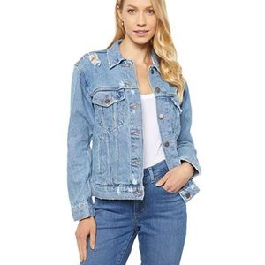 ❌❌SOLD❌❌LEVIS EX-BOYFRIEND TRUCKER JACKET, SI…